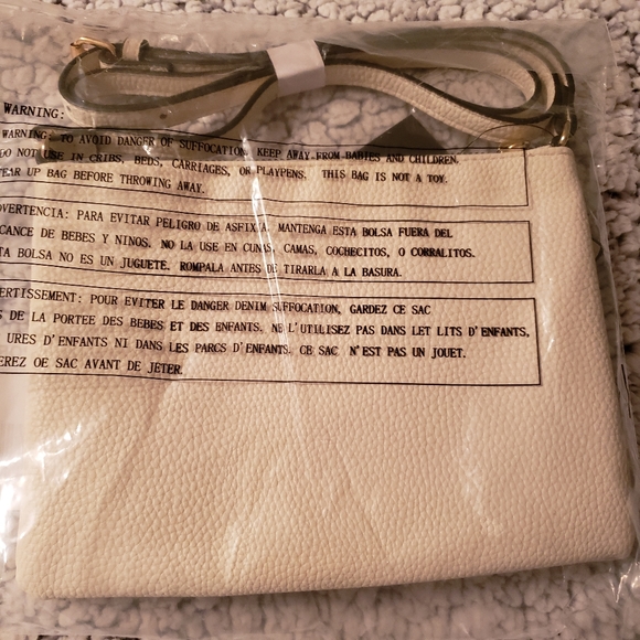 BNWT Nanette Lepore Jarson Double Zip Flap Crossbody (OS) IN RICE 👜 - Picture 3 of 4